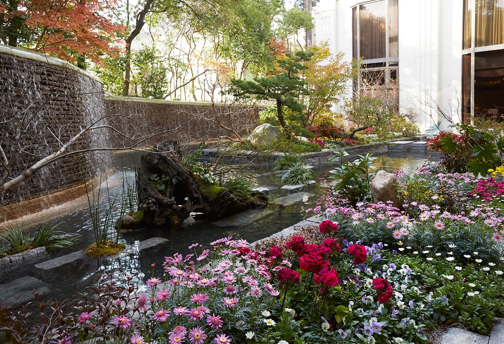 Nishitetsu Grand Hotel Фукуока Экстерьер фото